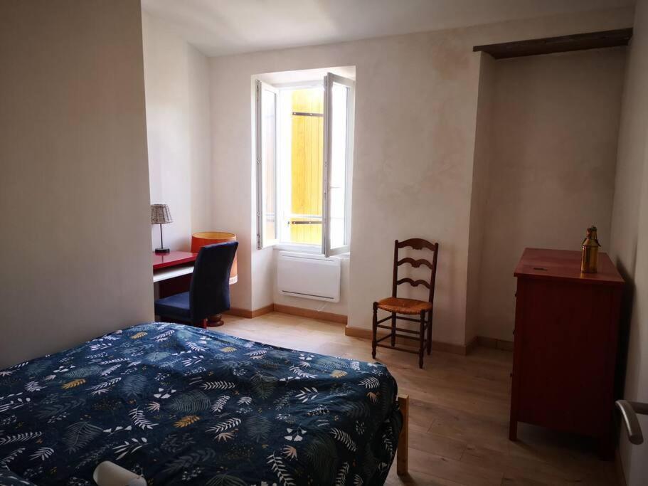 Maison De Ville Pres Du Port Bourg-sur-Gironde Esterno foto